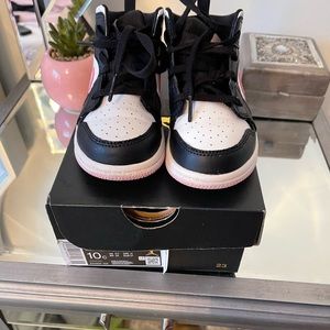 Used Jordan 1 with box size 10c